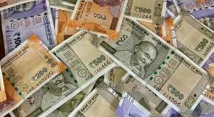 Strong rise in rupee