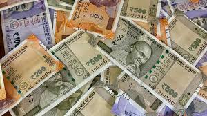 Strong rise in rupee