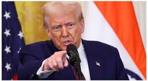 ( Trump)_