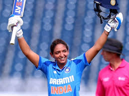  (Harmanpreet Kaur ) 