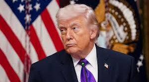  (Trump ) 